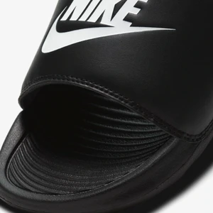 Chinelo Nike Victori One Slide Cn9675 002/005 5