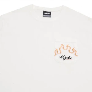 Camiseta High Pocket Futtoburo White 2