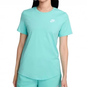 Camiseta Nike Feminina Nsw Club Dx7902-300 1