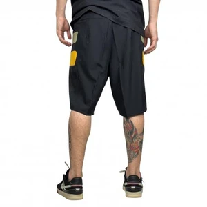 Bermuda Volcom Board Vitals Yago Dora Black 2