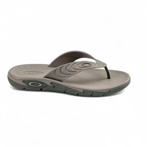 Chinelo Oakley Crowd Oxide 1