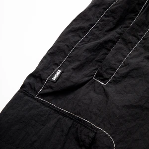 Bermuda High Backstitch Black 5