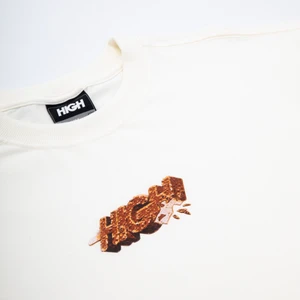 Camiseta High Frosty White 2