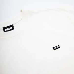 Camiseta High Logo Line White 2