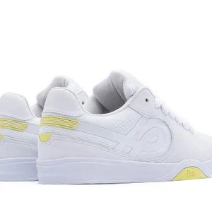 Tênis Öus Imigrante Serie X Branco Lunar Oe 2