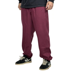 Calça New Balance Moletom Athletics Ameixa Des 1