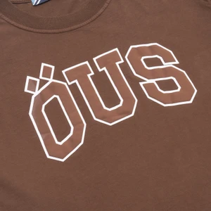 Camiseta Öus Colegial Chocolate 2