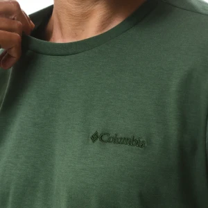 Camiseta Columbia Basica Bordado Verde 2