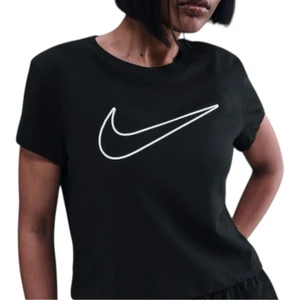 Camiseta Nike Feminina Nsw Club Hv5002-011 1