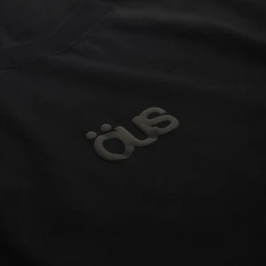 Camiseta Öus Semi Logo Preto 3