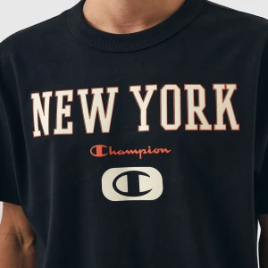 Camiseta Champion New York Black 3