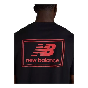 Camiseta New Balance Woven Label Preto 5