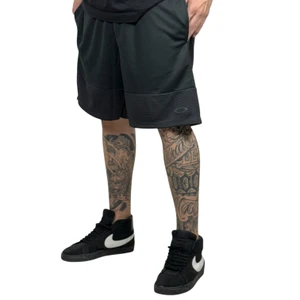 Bermuda Oakley Trn Knit Graphic Blackout 3