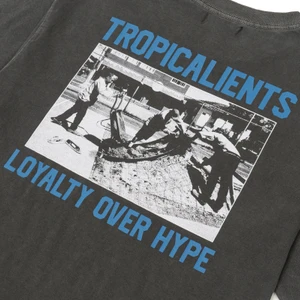 Camiseta Tropicalients Hood Preto Lavado 4