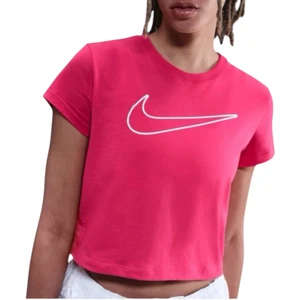 Camiseta Nike Feminina Nsw Club Hv5002-666 1