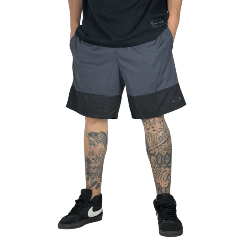 BERMUDA OAKLEY TRN KNIT GRAPHIC SHADOW