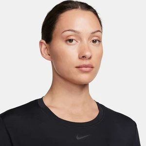 Camiseta Nike Feminina One Classic Drifit Fn2798-010 5