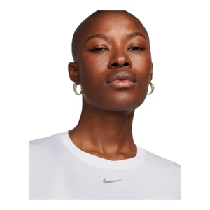 Camiseta Nike Feminina One Classic Drifit Fn2798-100 2