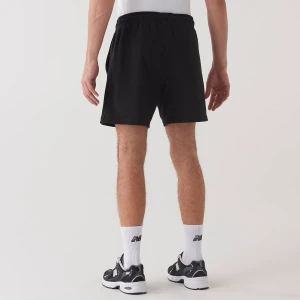 Bermuda New Balance Athletics Logo 5 Preto 3