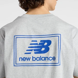 Camiseta New Balance Woven Label Cinza 2 5
