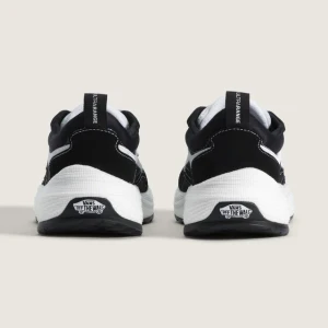 Tênis Vans Ultrarange Neo 2.0 Black White 5