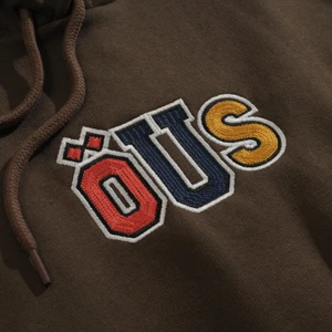 Moletom Öus Multi Letras Marrom 3