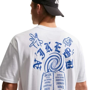 Camiseta Nike Sb Lse Skatespots Ir6747-100 1