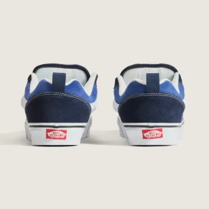 Tênis Vans Knu Skool Navy True White 4