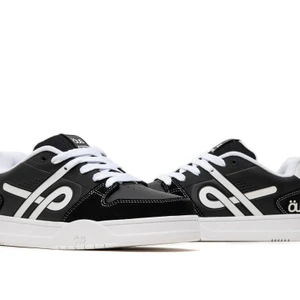 Tênis Öus Quina Preto Branco Oe 3