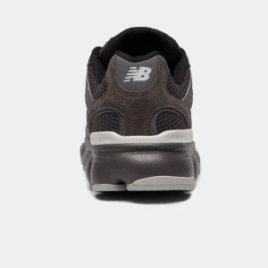 Tênis New Balance 603 M6038py 3