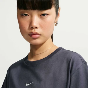 Camiseta Nike Feminina Nsw Classic Ih7601-013 2